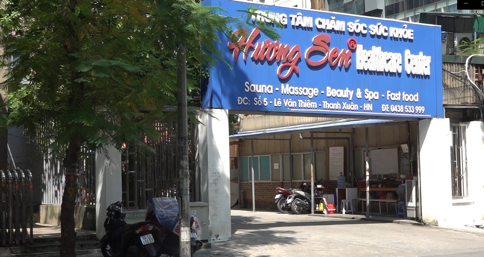 co-so-massage-huong-sen-loi-bi-to-chan-loi-thoat-hiem-cua-cum-nha-17-21-tang-1660794861.jpg