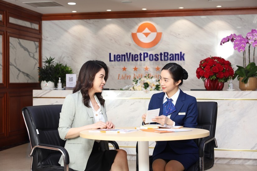 lienvietpostbank-mua-lai-truoc-han-toan-bo-lo-trai-phieu-436-ty-dong-1670034929.jpg