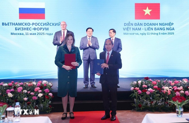 1105-tong-bi-thu-dien-dan-doanh-nghiep-viet-nam-nga-12-1747024212.jpg