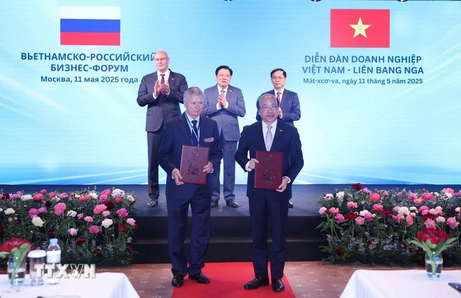 1105-tong-bi-thu-dien-dan-doanh-nghiep-viet-nam-nga-7-1747024211.jpg