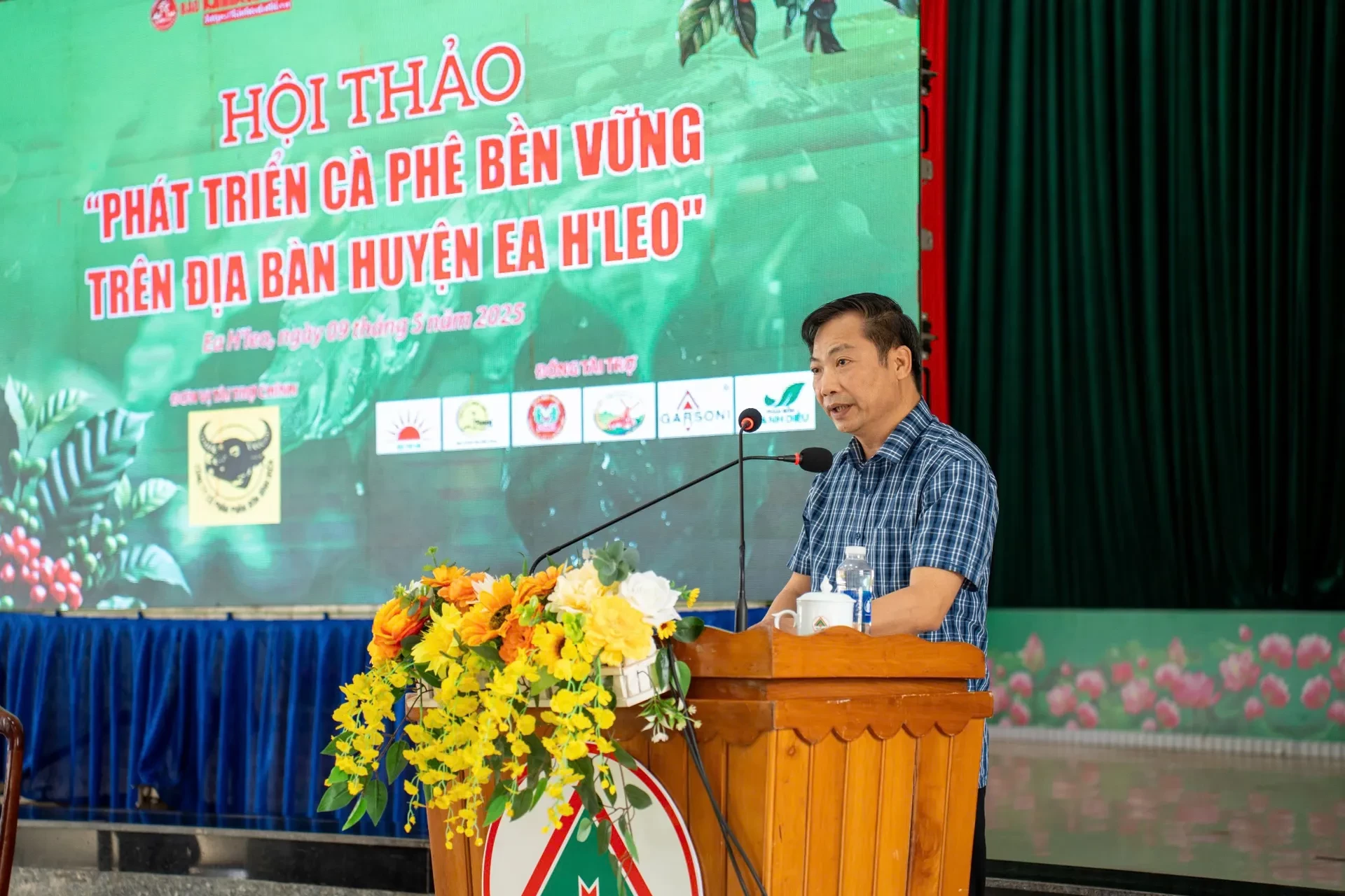hoi-thao-2-1746799952.webp