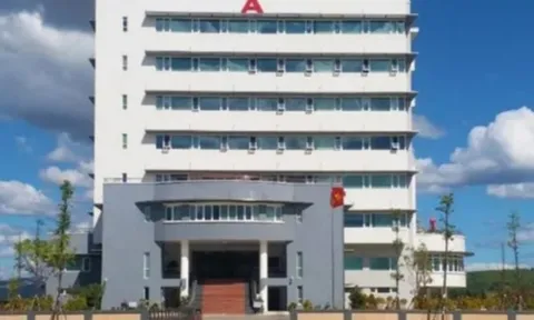 Kon Tum: Hai nhà thầu "quen mặt" tại gói thầu mua sắm trang thiết bị dạy học