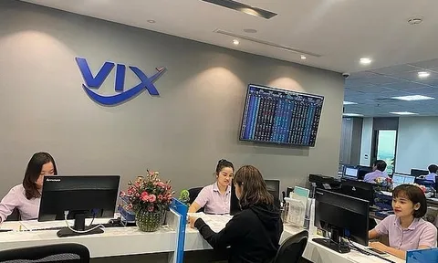 Cổ phiếu GEX “rơi tự do”, Chứng khoán VIX nhanh tay bắt đáy