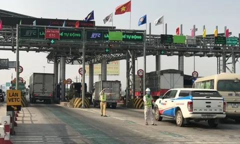 Đề xuất phí sử dụng đường bộ với ô tô cao nhất 1.430.000 đồng/tháng