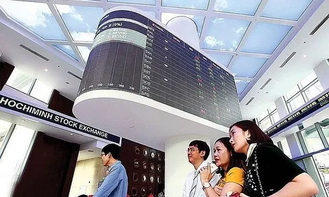 Tin tức chứng khoán 17h00' hôm nay 4/7/2022: VC2, HDG, HTM, SPD, TPP