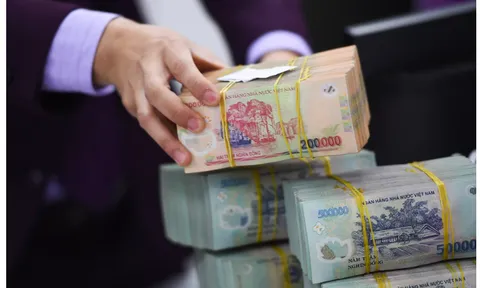 BĐS ngột thở: Doanh nghiệp tắc dòng tiền, thị trường cạn nguồn cung