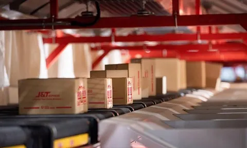 Bùng nổ thương mại điện tử đang thúc đẩy ngành e-logistics