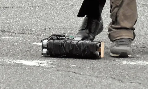 Hồ nghi về khẩu súng bắn ông Abe Shinzo