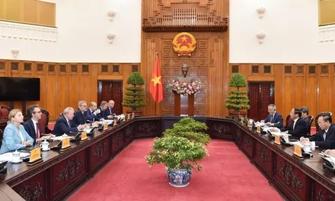 Phó Thủ tướng Lê Văn Thành tiếp Cao ủy Nông nghiệp EU