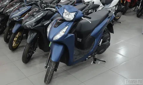 Vào tháng Ngâu, giá bán xe tay ga Honda Vision bắt đầu ‘hạ nhiệt’