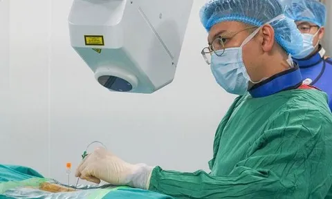 Quy định về nghỉ hưu ở tuổi cao hơn đối với viên chức