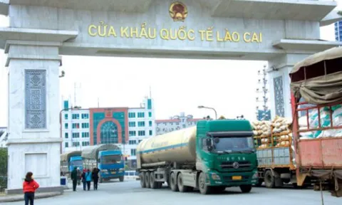 Hoàn thiện cơ sở pháp lý nhằm phát triển hệ thống cửa khẩu biên giới đất liền tiên tiến, hiện đại