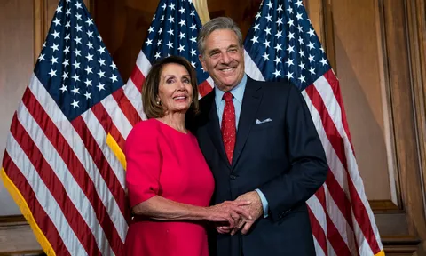 Chồng Chủ tịch Hạ viện Mỹ Nancy Pelosi bị phạt tù