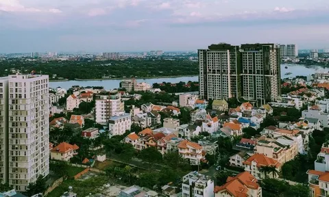 Dù đang bội cung, vì sao chủ đầu tư vẫn muốn làm dự án nhà ở cao cấp?