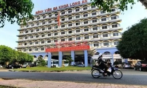 Những gói thầu đáng ngờ trong vụ kit test Việt Á ở Long An