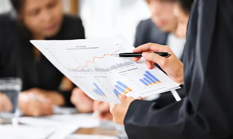 Cổ phiếu ITA và FLC: Bộ đôi lẩn quẩn trong vấn đề công bố thông tin