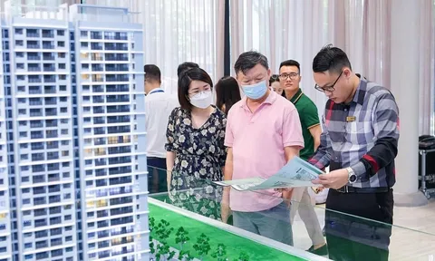 Bất động sản cuối năm 2022: Giá khó tăng, sức ép từ thanh khoản vẫn lớn