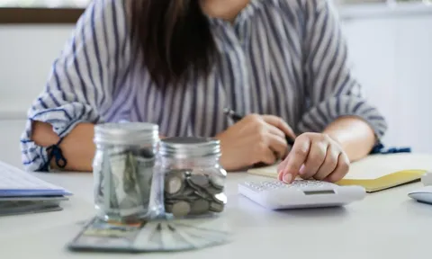 Nhận định thị trường phiên giao dịch chứng khoán ngày 19/10: Chốt lời các vị thế ngắn hạn