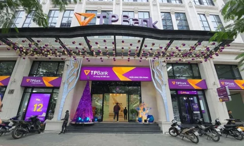 Dồn dập phát hành trái phiếu gần 6.400 tỷ đồng, dòng tiền thuần của TPBank vẫn âm hơn 13.373 tỷ đồng