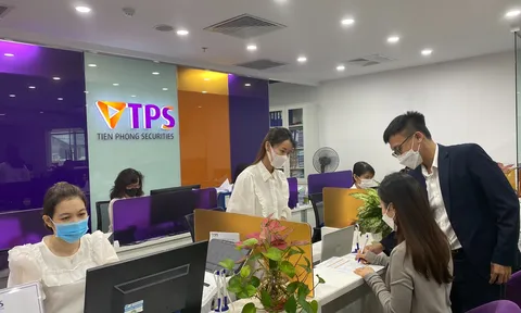 "Miệt mài" mua lại trái phiếu trước hạn, rủi ro từ nợ trái phiếu của TPBank vẫn tăng