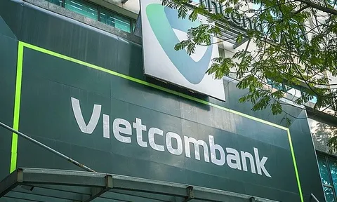 Nợ xấu tăng mạnh 47% so với đầu năm nhưng Vietcombank vẫn là "quán quân" lợi nhuận nhóm ngân hàng
