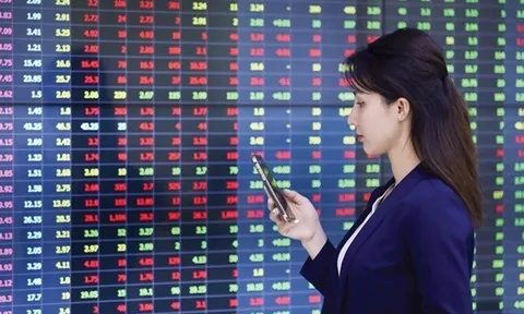 Chứng khoán tuần tới (31/10 - 4/11): “Hóng” tín hiệu từ FED, VN-Index có thể tích lũy trên ngưỡng 1.000 điểm