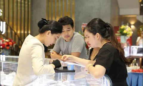 Cổ phiếu cần quan tâm ngày 1/11