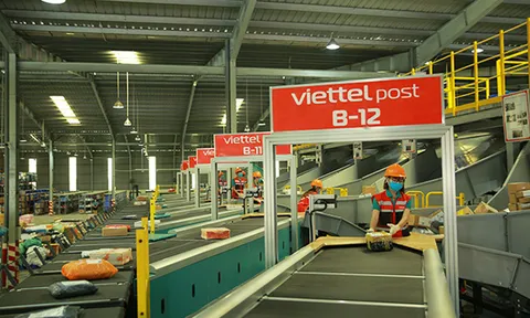 Viettel Post: Doanh thu đi ngang, dòng tiền kinh doanh âm 156 tỷ