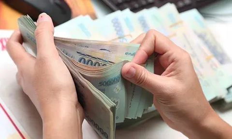 Trên đỉnh lợi nhuận, ngân hàng vẫn phải đối phó với nhiều rủi ro tăng trưởng