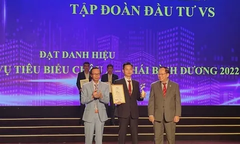 VsetGroup bị tố bán chui trái phiếu, lừa dối khách hàng vẫn nhận giải thưởng danh giá