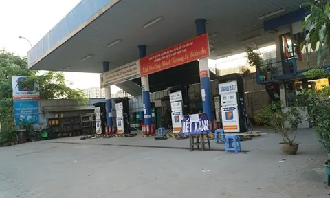 Liên tục 'than' lỗ, các 'ông lớn' xăng dầu đang làm ăn ra sao?