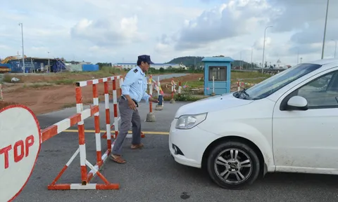 Thiếu hàng loạt thủ tục pháp lý, vẫn lấp đất ruộng làm dự án bất động sản