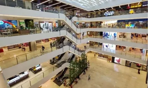 Văn phòng và bán lẻ giá thuê ngày càng tăng cao