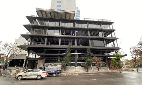 Quảng Ninh: Chưa khắc phục vi phạm trật tự xây dựng, chủ đầu tư Khách sạn Hạ Long Palace vẫn "ngang nhiên" hoàn thiện?