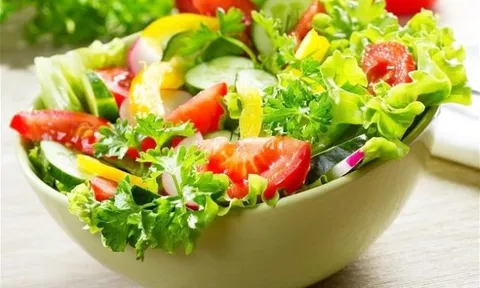 Các yếu tố nguy cơ từ dinh dưỡng ngày Tết và cách khắc phục
