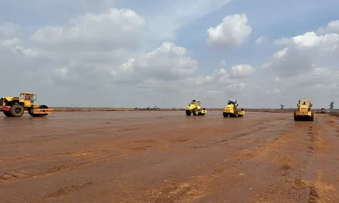 Dự án sân bay Long Thành: 20 mũi thi công xuyên Tết Nguyên đán Quý Mão