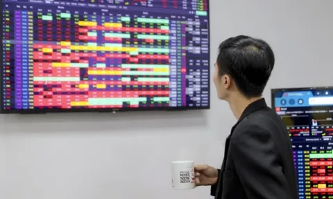 Nhịp đập Thị trường 10/02: Tiền bắt đáy có dấu hiệu xuất hiện