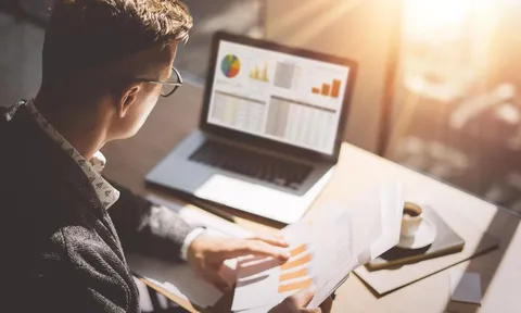 Nhịp đập Thị trường 07/02: Cổ phiếu bất động sản vẫn rớt sâu