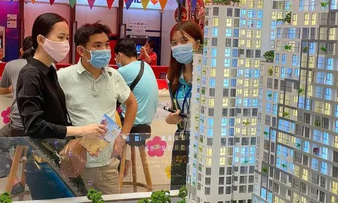 Thủ tướng yêu cầu tiếp tục tháo gỡ khó khăn về tín dụng bất động sản