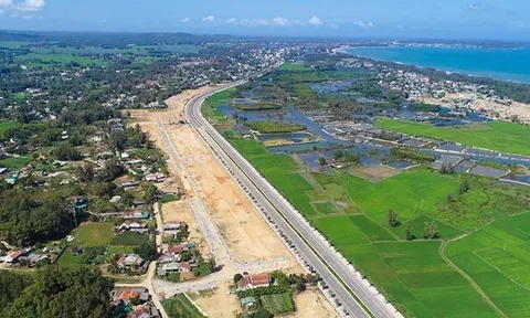 Dự án khu đô thị sinh thái và du lịch Coastal Quảng Ngãi chưa phù hợp quy hoạch, “dính” đất rừng phòng hộ