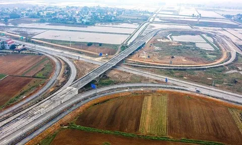 Hơn 1.100 tỷ đồng mở rộng đoạn cao tốc An Phú - vành đai 2 TP.HCM