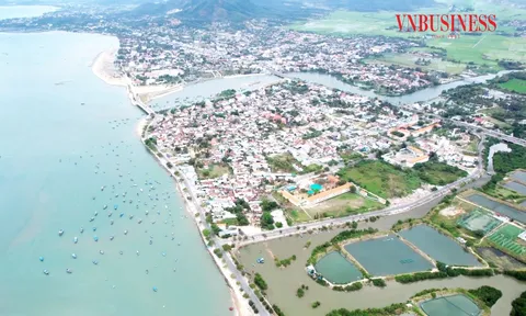 Đất nền Vân Phong lại 'nổi sóng'?