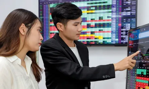 Nhận diện cơ hội sóng ngành nửa cuối năm