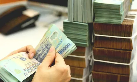 Lại “nóng“ chuyện tín dụng bất động sản