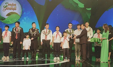 Cặp lá yêu thương: “Trao cơ hội đi học, cho cơ hội đổi đời” cùng Vinamilk