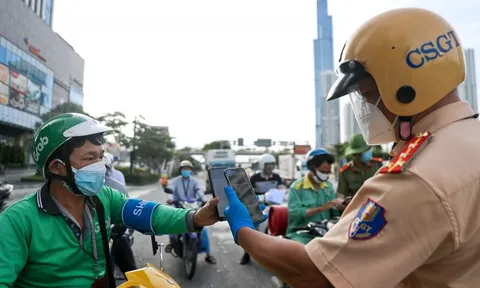 Công an TP.HCM không đổi giấy đi đường sau 6/9 nếu kéo dài giãn cách