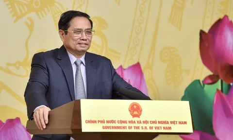 Thủ tướng đề nghị kết hợp học trực tiếp và trực tuyến theo khu vực