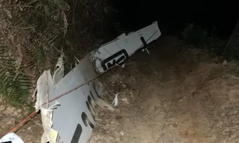 Chiếc máy bay xấu số tiệm cận tốc độ âm thanh trước khi đâm xuống đất