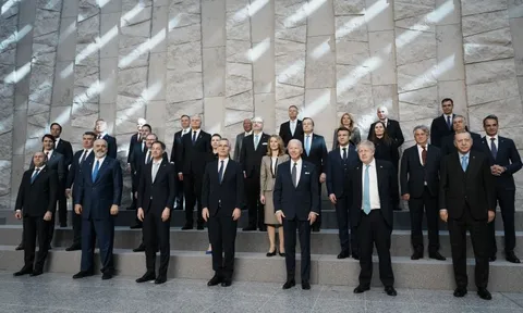 Nội bộ NATO lục đục
