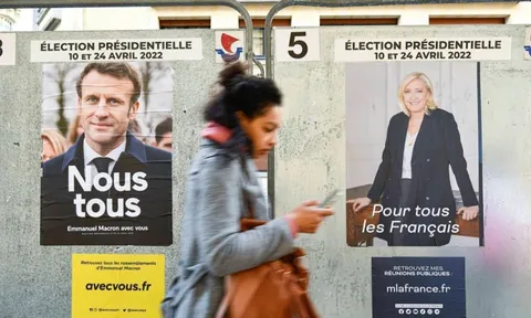 Thùng phiếu bắt đầu mở, Pháp bước vào 'ngày định đoạt'